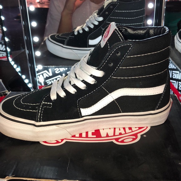 High Top VANS - Picture 4 of 7